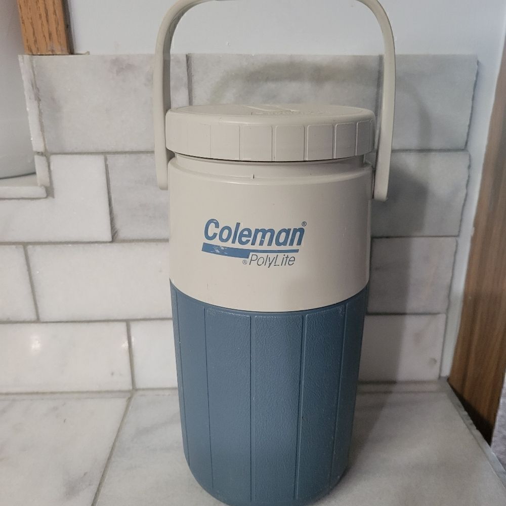 Vintage Coleman Blue Polylite Half-Gallon Water Jug Cooler Thermos w/ Spout